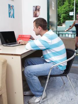 На сеновале фото