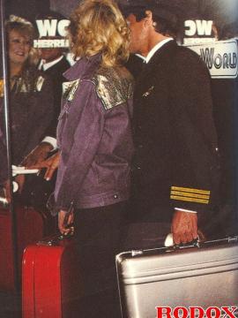 Студентка (Читать рассказы шантаж зрелой бабы студентом) фото