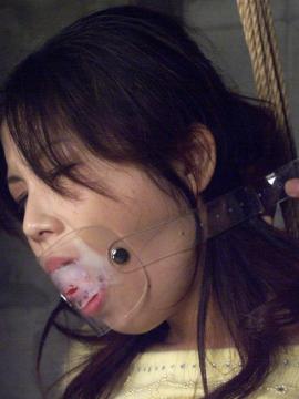 Всем нам сначала больно 11. Серия: Первый анал больно фото